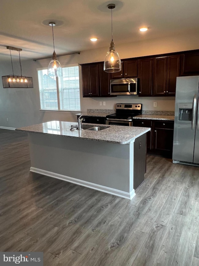 146 Drexel Ct, Martinsburg, WV 25404 - photo 3