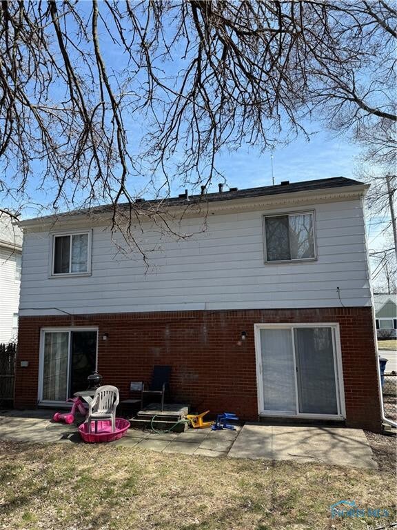 3031 Douglas Rd, Toledo, OH 43606 - photo 5