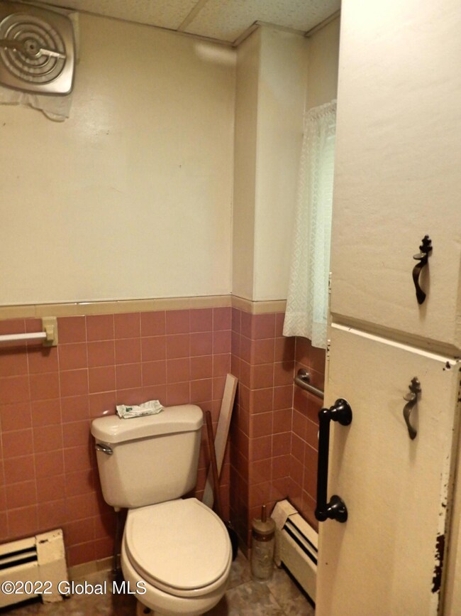 142 2nd Ave, Troy, NY 12180 - photo 7