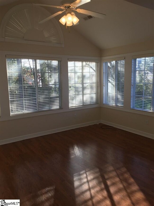 176 Grinders Cir unit 176, Greer, SC 29650 - photo 7