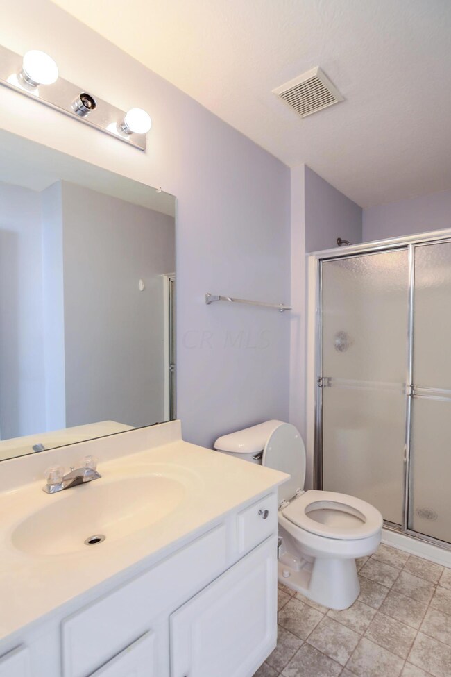 F6-room2