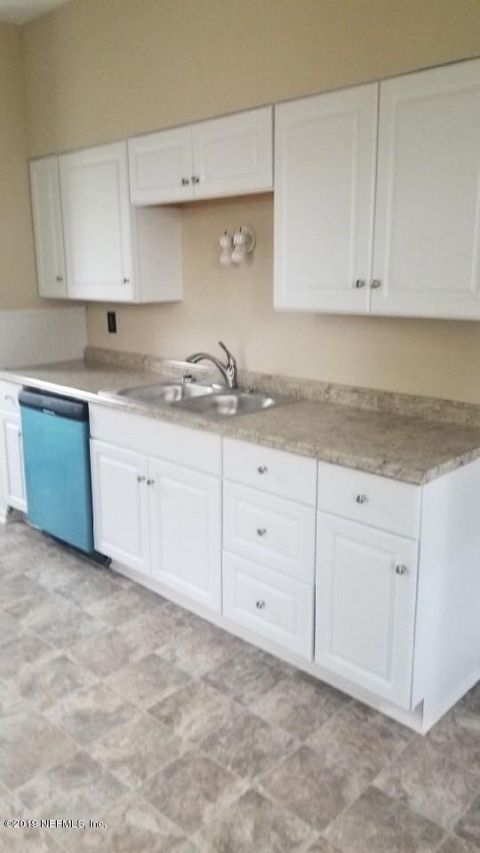 169 W North Bend Rd, Cincinnati, OH 45216 - photo 4