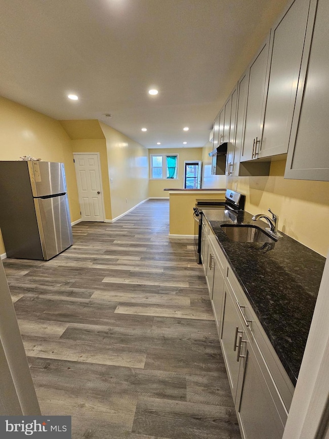 1535 N 60th St unit A, Philadelphia, PA 19151 - photo 2