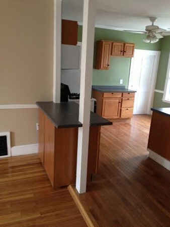 40 Montcalm Ave unit 2, Brighton, MA 02135 - photo 6
