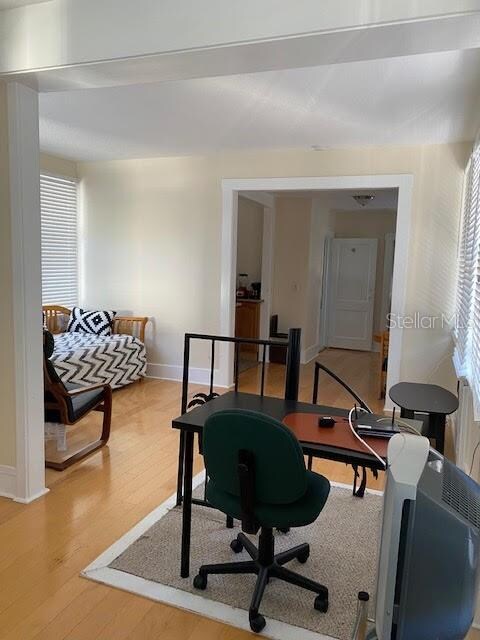 609 Oak Ave unit upstairs, Clearwater, FL 33756 - photo 3