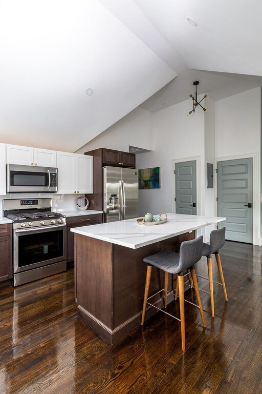 2 Harlem St unit 3, Dorchester, MA 02121 - photo 3