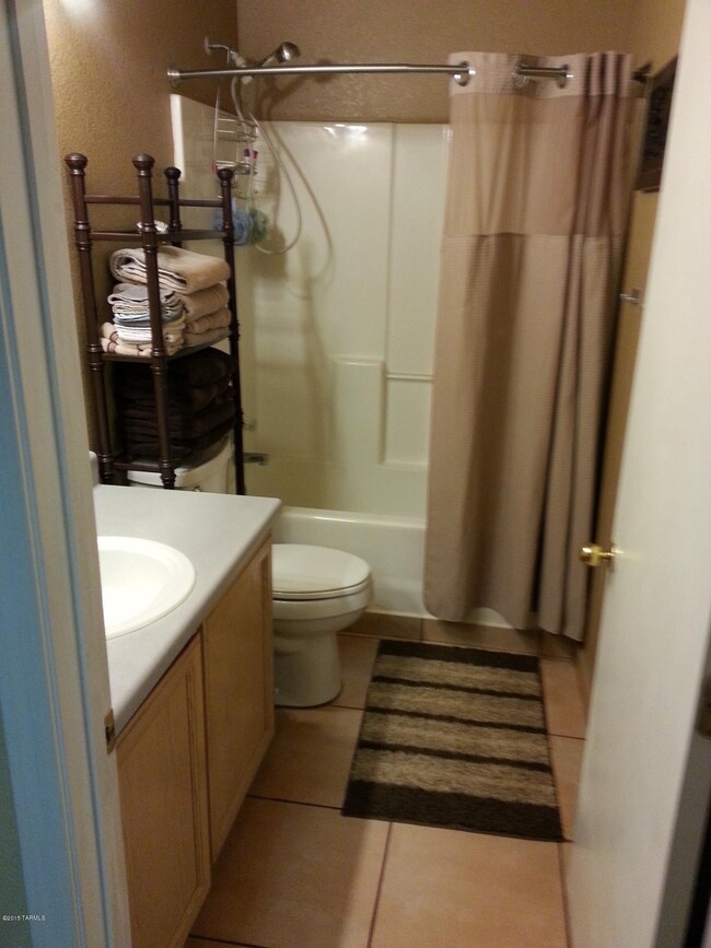 Guest Bath.jpg