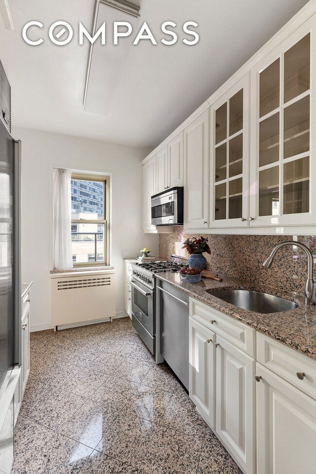 The Sutton House unit 12CB, New York, NY 10022 - photo 6