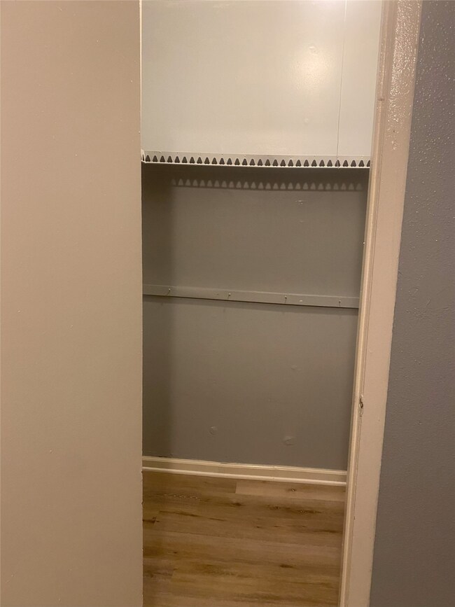 Walk in closet