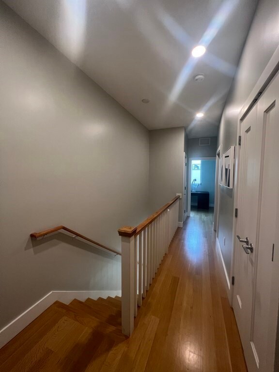 260 Beacon St unit 201, Somerville, MA 02143 - photo 5
