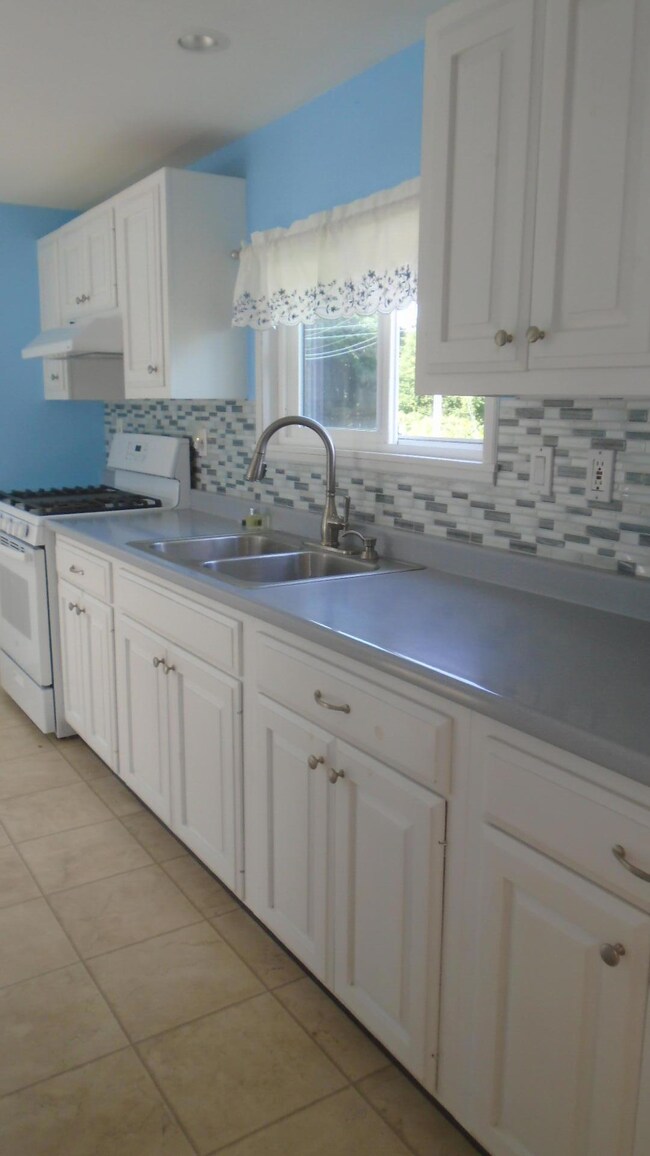 2 Kitchen