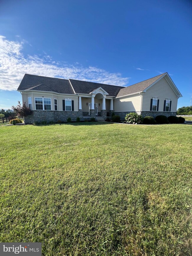 114 Nicholas Ct, New Castle, DE 19720 - photo 2