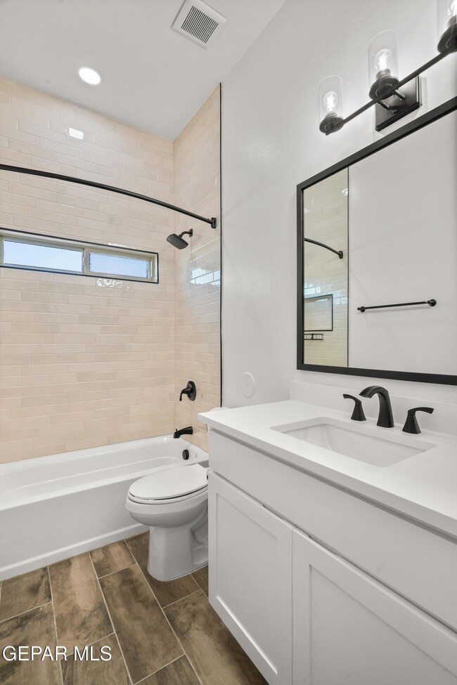 1803 Kelsey Davis Ave, El Paso, TX 79928 - photo 7