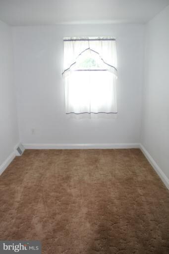 2211 Hawthorne Rd, Middle River, MD 21220 - photo 4