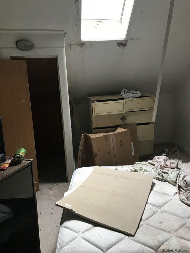 6 Cuyler St, Albany, NY 12202 - photo 6