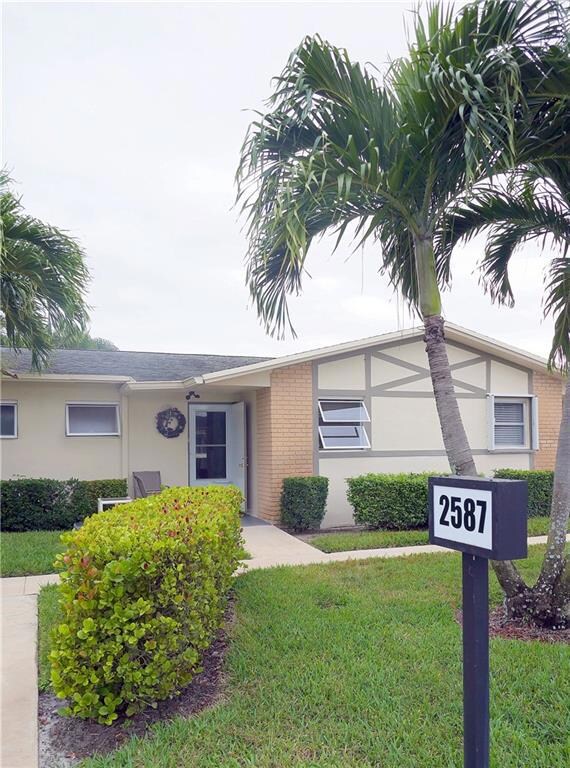 2587 Emory Dr W unit F, West Palm Beach, FL 33415 - photo 5