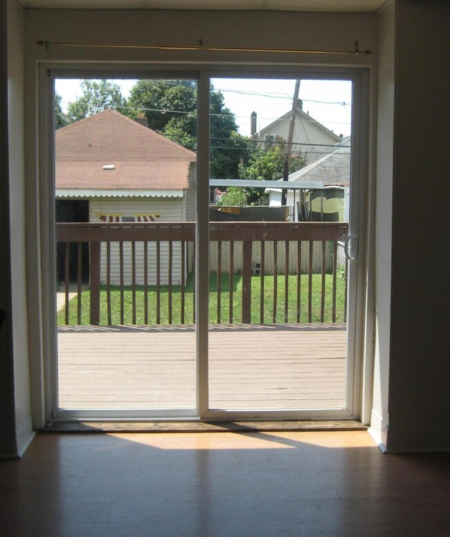Sliding doors to the deck