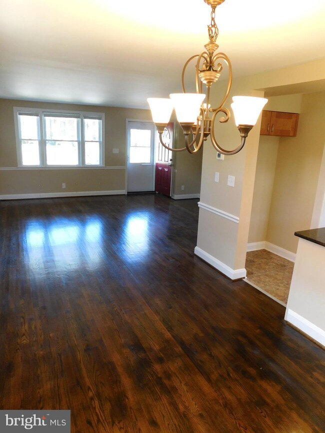 3417 Pinewood Ave, Baltimore, MD 21206 - photo 5