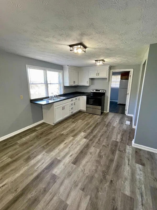 239 N Mcwhorter St, London, KY 40741 - photo 5