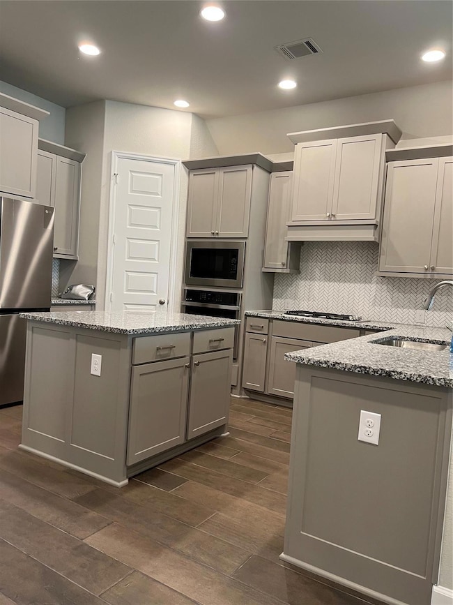 15830 Dr, Conroe, TX 77302 - photo 6