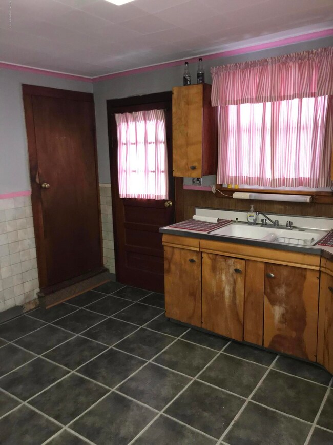 1116/1118 Eynon St, Scranton, PA 18504 - photo 7