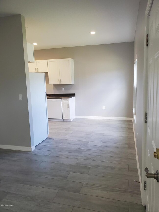 829 Ferndale Ave, Rockledge, FL 32955 - photo 7