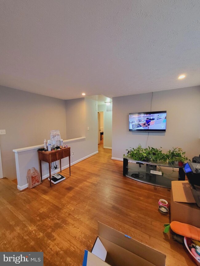 7906 25th Ave, Adelphi, MD 20783 - photo 2