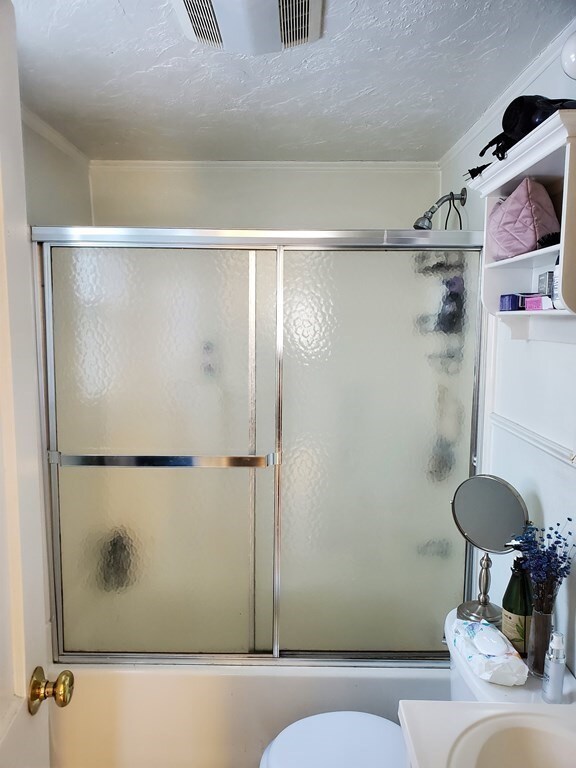 61 Hibiscus Ave unit single, Waltham, MA 02451 - photo 7