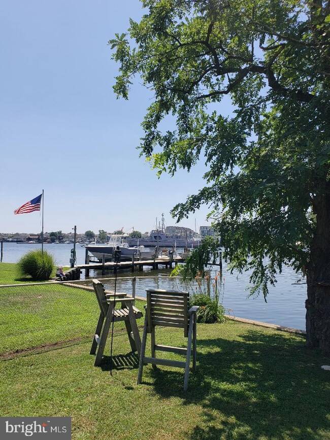 8211 Shore Rd, Dundalk, MD 21222 - photo 4