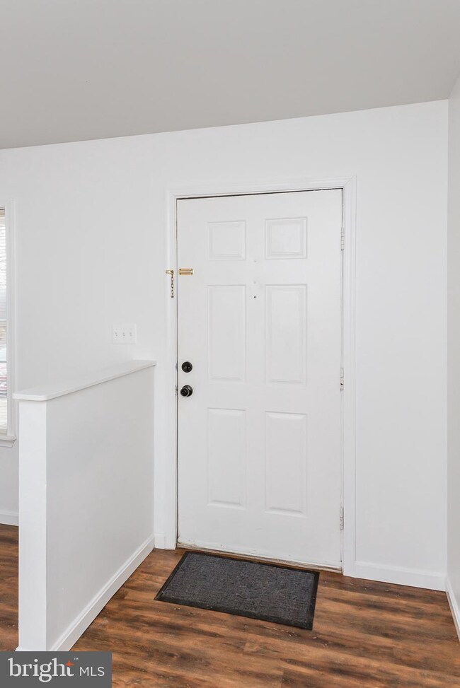 1405 Harford Square Dr, Edgewood, MD 21040 - photo 3