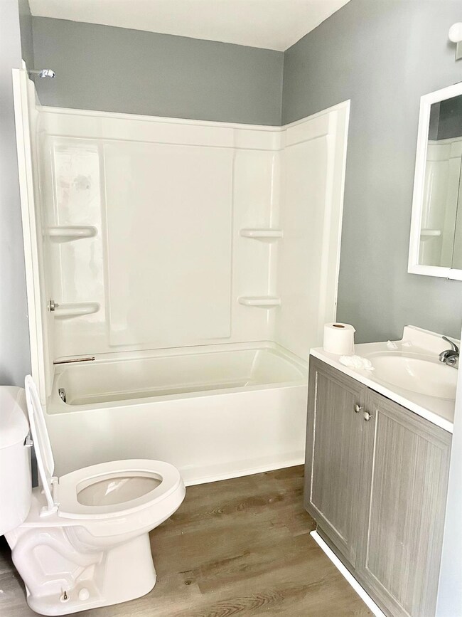 527 Niesen St, La Porte, IN 46350 - photo 7