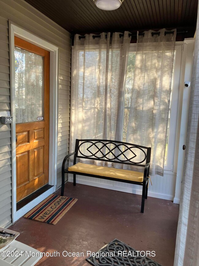 10 2nd Ave, Atlantic Highlands, NJ 07716 - photo 3