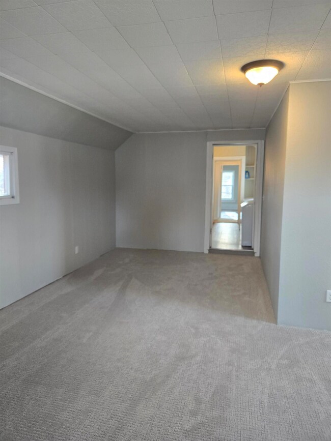 130 5th Ave E, Cresco, IA 52136 - photo 7