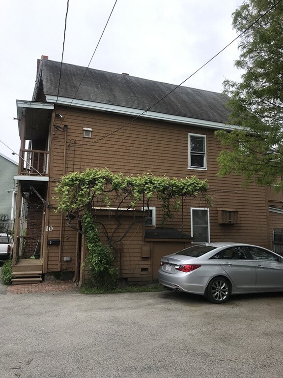 8 Caulkins Ct unit 10, Lawrence, MA 01841 - photo 4