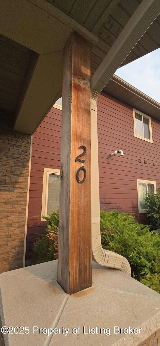 3512 33rd Ave W, Williston, ND 58801 - photo 2