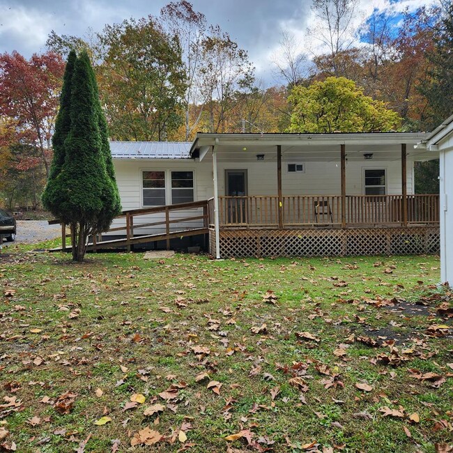 3074 Barger Springs Rd, Talcott, WV 24981 MLS 52611