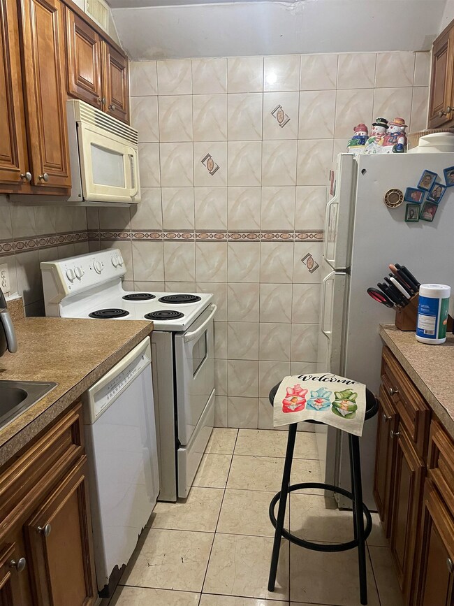 Van Wagenen Terrace, Jersey City, NJ 07306 - photo 6