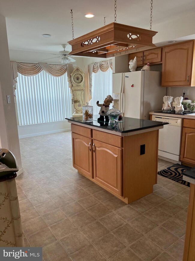 26 Gregory Dr, Williamstown, NJ 08094 - photo 3