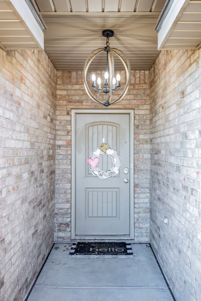 1005 E 95th St, Odessa, TX 79765 - photo 2