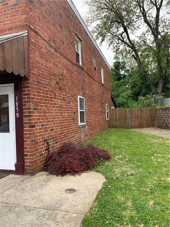 1858 S Church St, Allentown, PA 18103 - photo 3