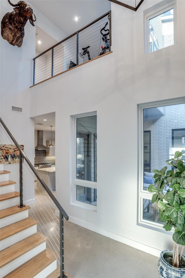 3848 Pine Tree Ct, Dallas, TX 75206 - photo 7