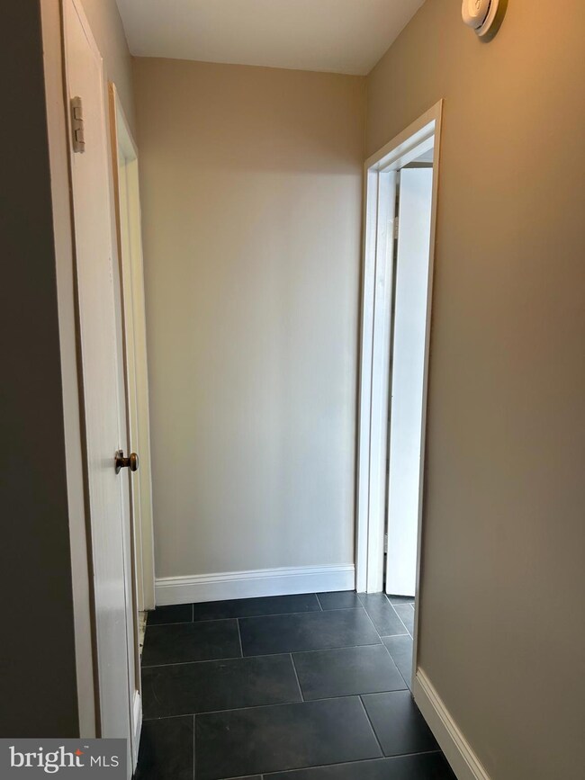 1810 18 Rittenhouse Square unit 1609, Philadelphia, PA 19103 - photo 7