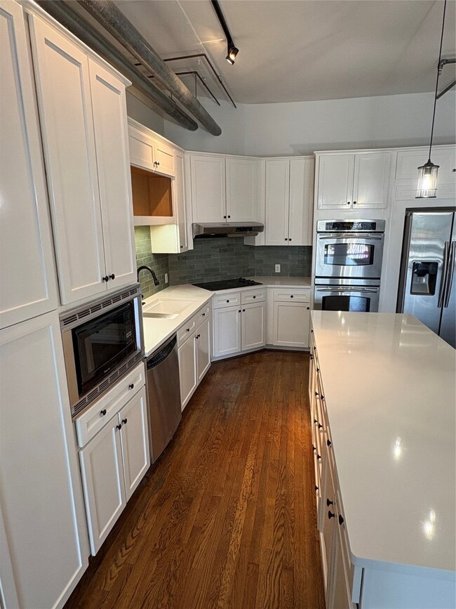 The Tanglewood Lofts unit 202, Houston, TX 77057 - photo 7