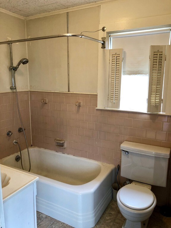 60 Tremont St unit 2, Taunton, MA 02780 - photo 7