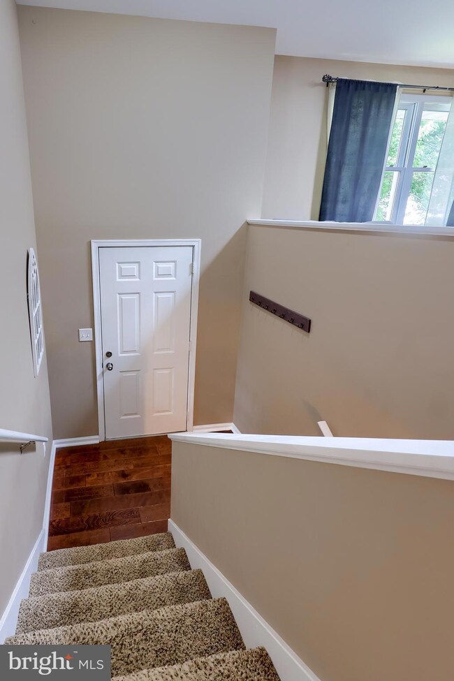 4152 Magnolia Dr, Mount Joy, PA 17552 - photo 5