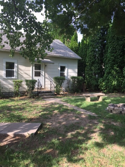 1113 Naomi St, Auburn, IN 46706 - photo 6