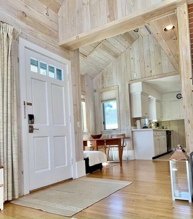46 Highland Ave, Ogunquit, ME 03907 - photo 5