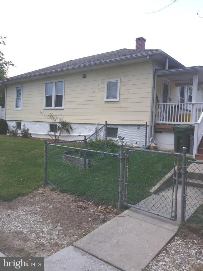 5301 Catalpha Rd, Baltimore, MD 21214 - photo 7