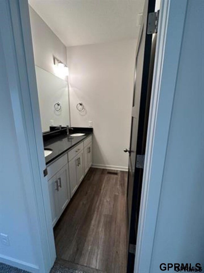 2021 Gindy Cir, Bellevue, NE 68147 - photo 5