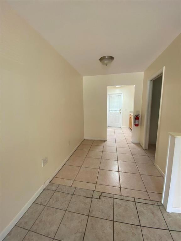 1023 Louisiana Ave unit 3, Sebastian, FL 32958 - photo 4